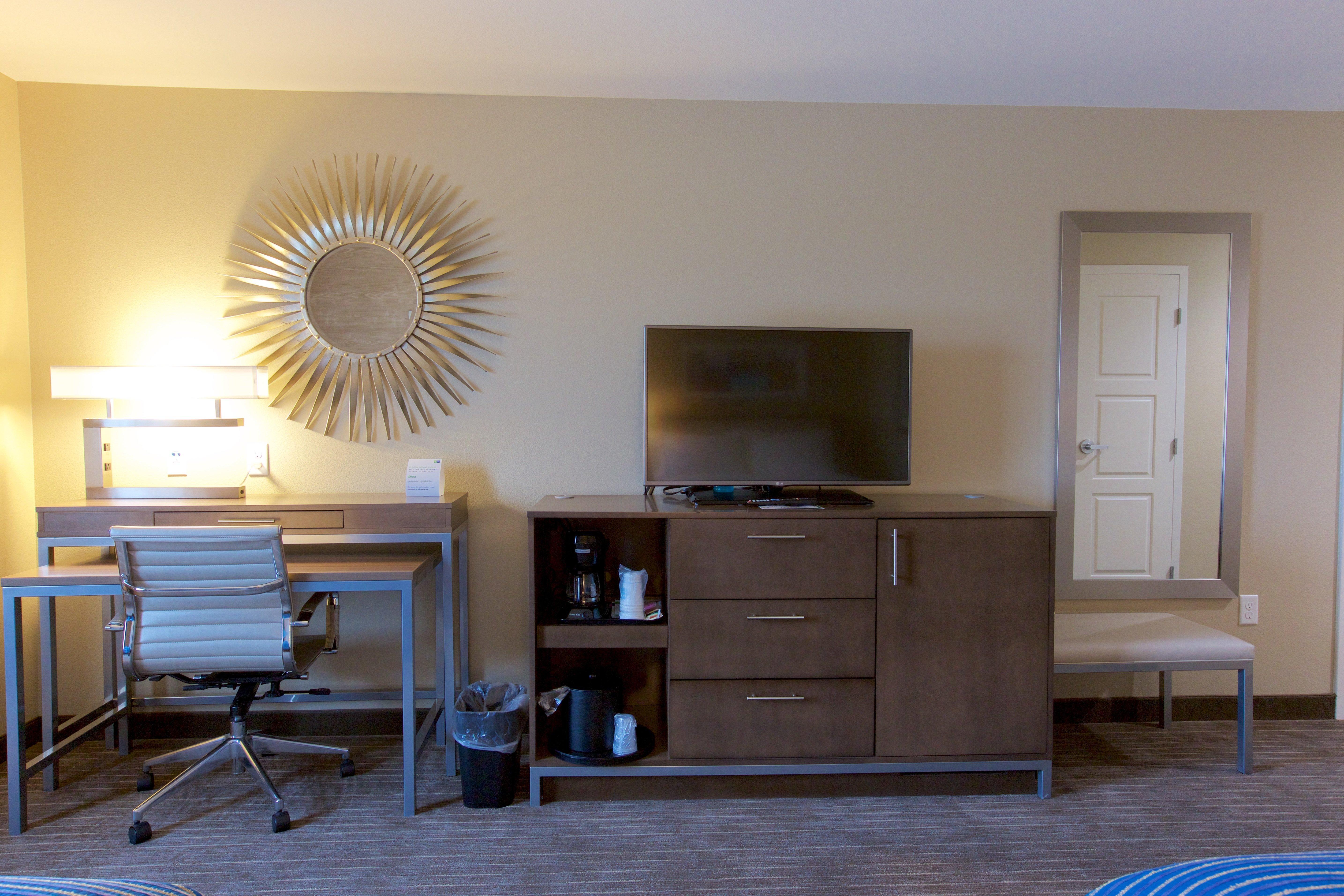 Holiday Inn Express Fargo Sw I94 Medical Center, An Ihg Hotel Dış mekan fotoğraf