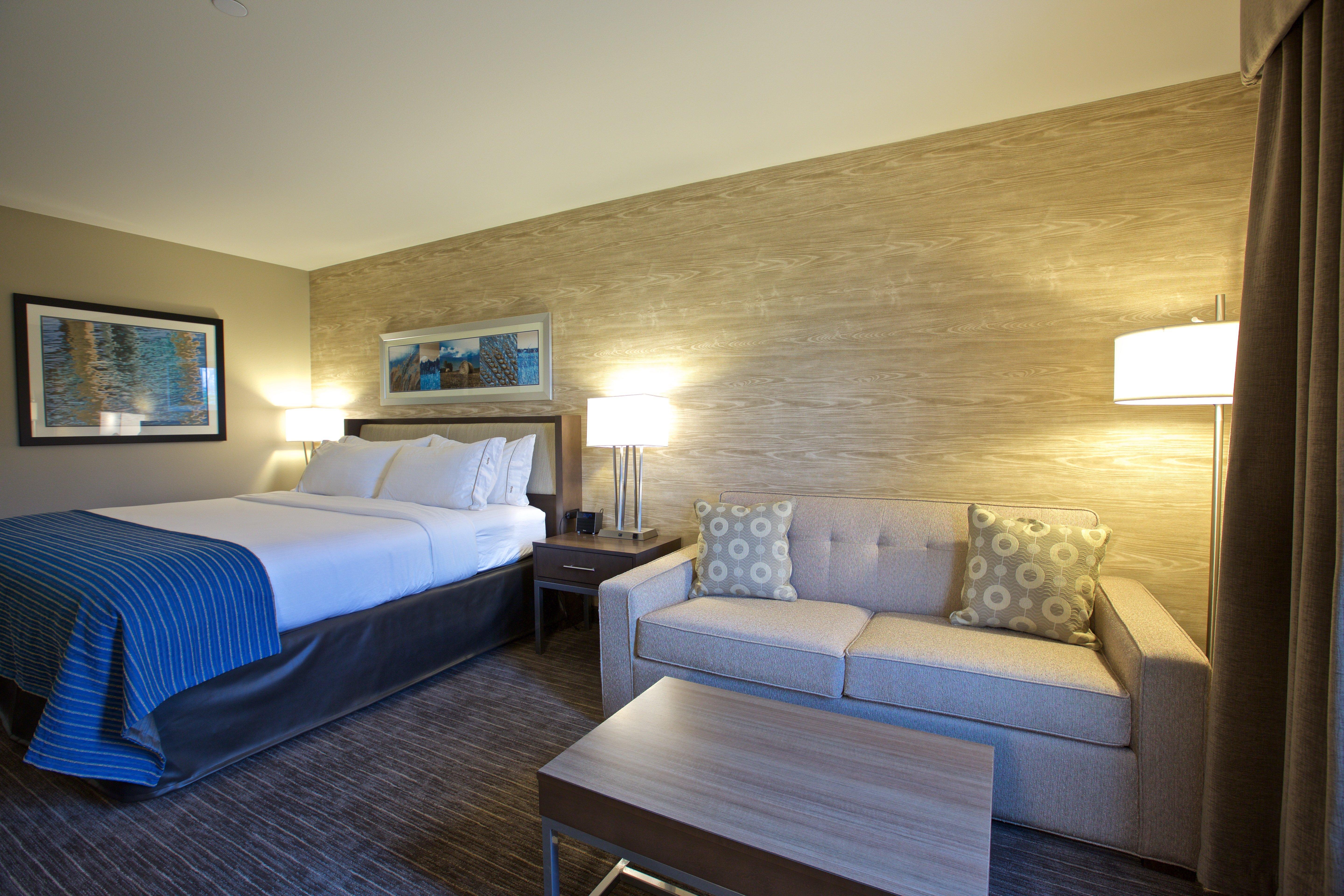 Holiday Inn Express Fargo Sw I94 Medical Center, An Ihg Hotel Dış mekan fotoğraf