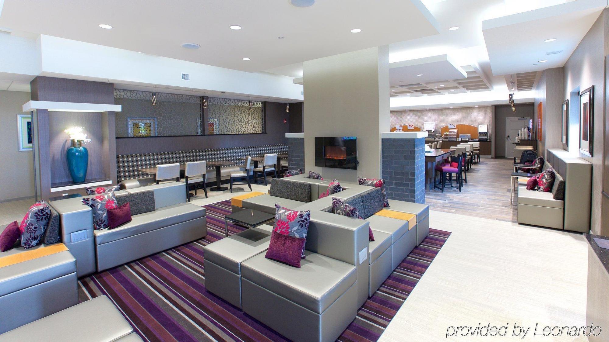 Holiday Inn Express Fargo Sw I94 Medical Center, An Ihg Hotel Dış mekan fotoğraf