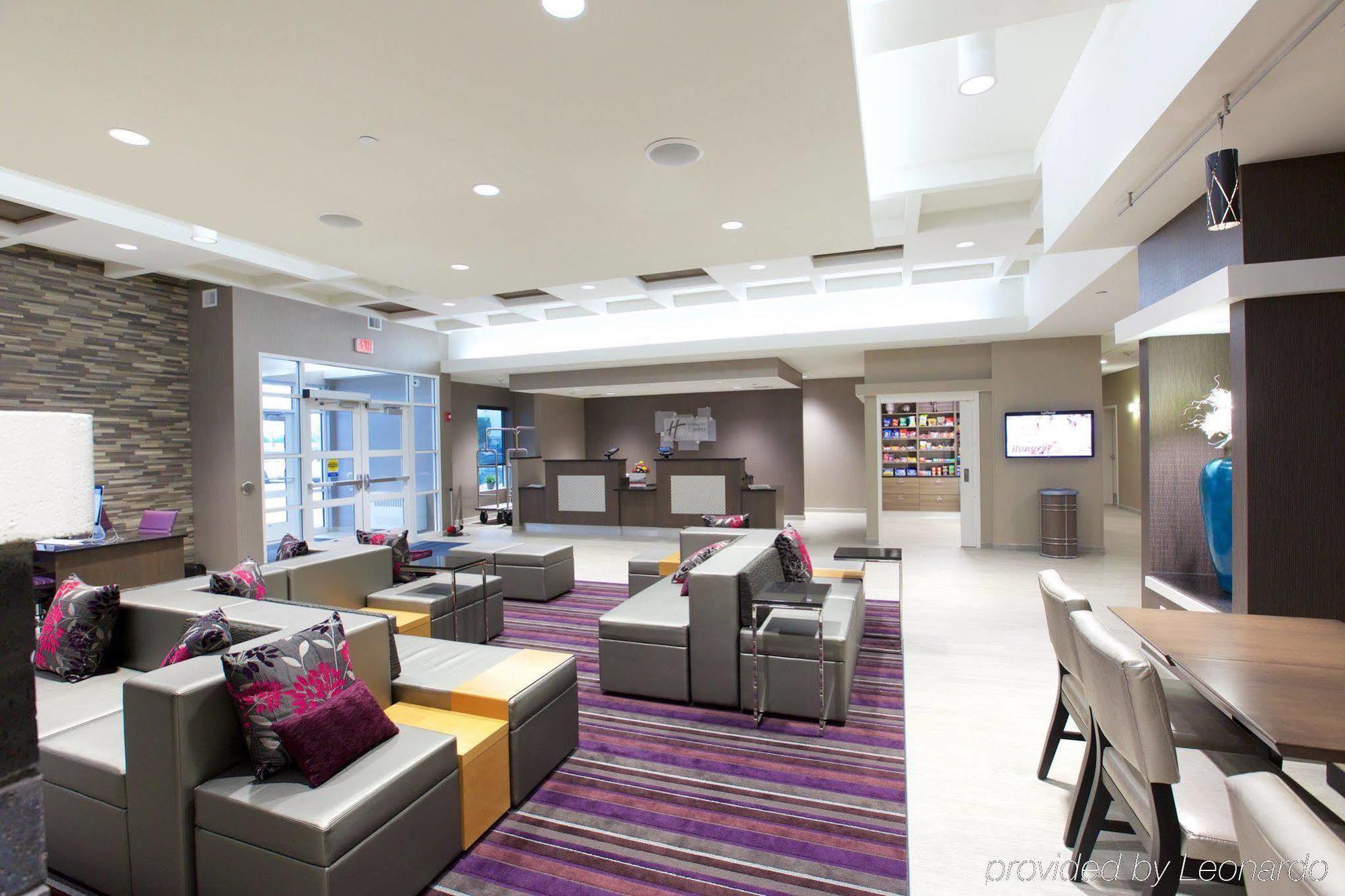 Holiday Inn Express Fargo Sw I94 Medical Center, An Ihg Hotel Dış mekan fotoğraf